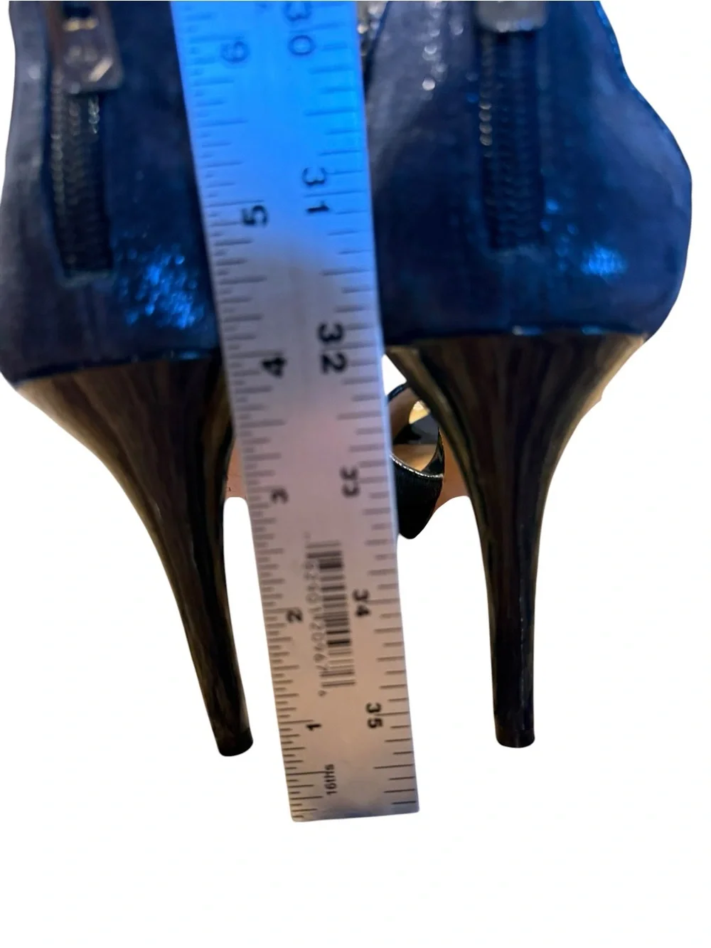 ANTONIO MELANI Navy Blue T-Strap Jeweled 4”  Heels Womens Size 8 Leather Sole